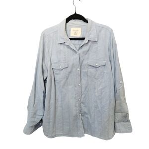 Sonoma women's 2X chambray style button up shirt